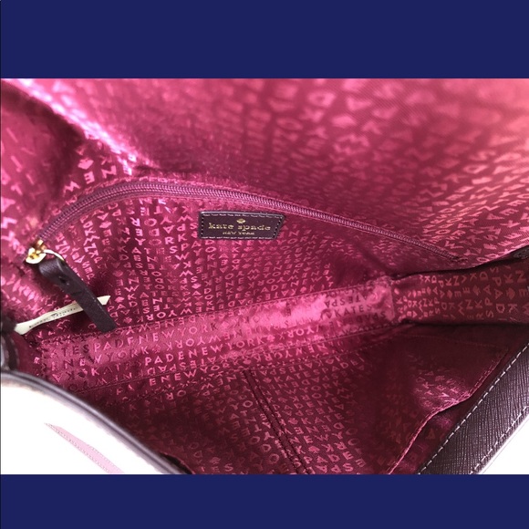 SALE‼️ Kate spade large crossbody burgundy bow - Picture 3 of 3